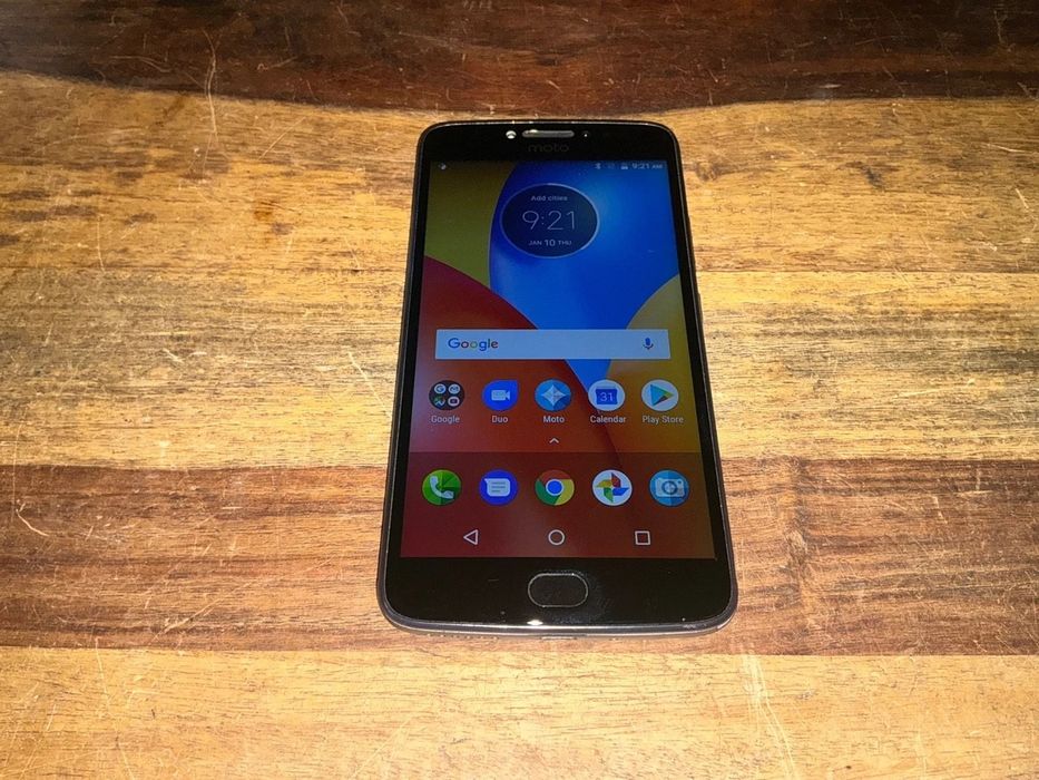 Motorola Е 16 gb