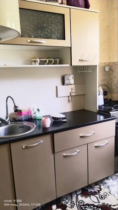 Qarshi shaxridan 2 xonali uy sotiladi