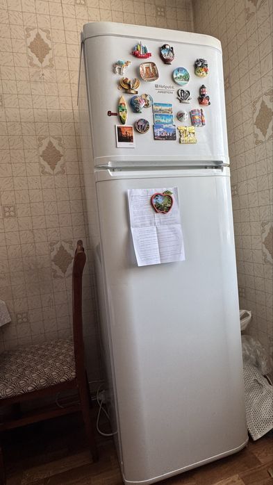Продается холодильник