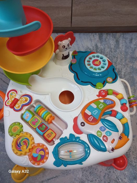 Vand masuta multifunctionala!