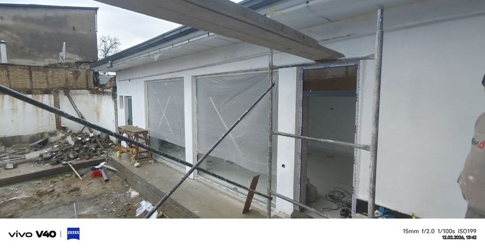 Дурмон центр 4соток 5хона 1этажли участка сотилади