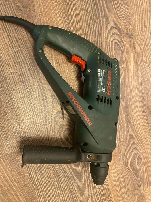 Bosch mașină de găurit cu bătaie