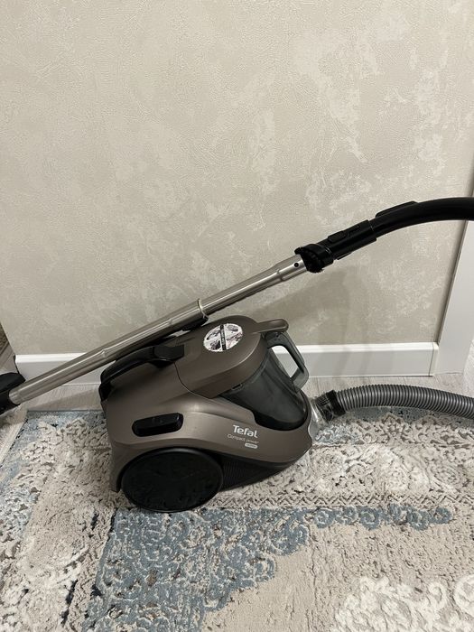 Срочно продам пылесос