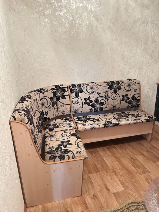 Кухонный уголок