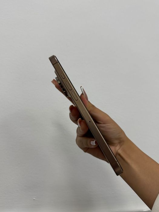 iPhone 16 Pro Max 256 ГБ