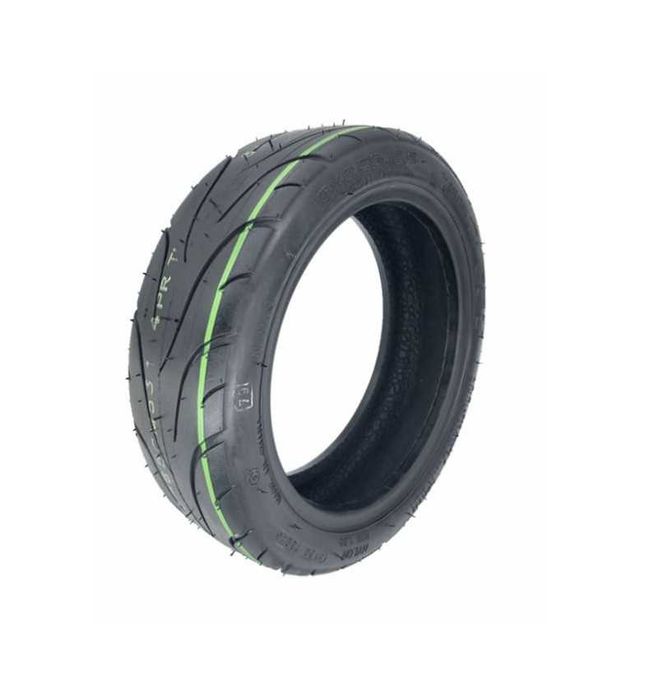 Безкамерна гума 10х2.5 CST за тротинетка Kugoo M4 PRO