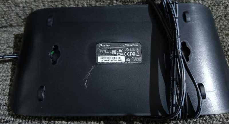 Суич TP-Link TL-SG1008D