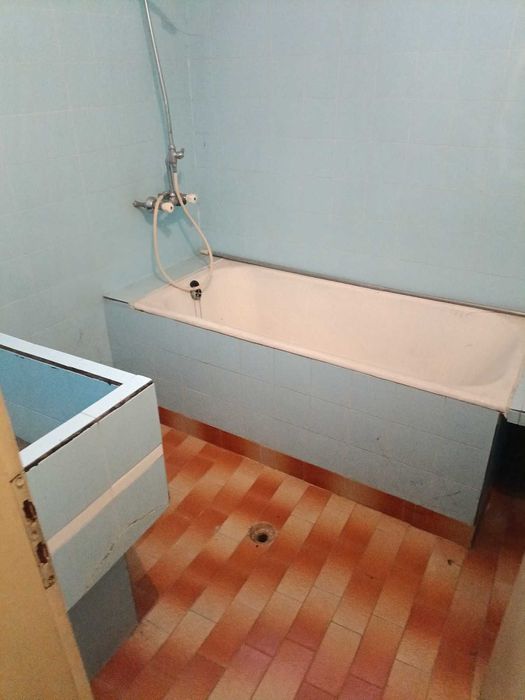 103-Продава се тристаен разширен апартамент в кв. "Възраждане"!