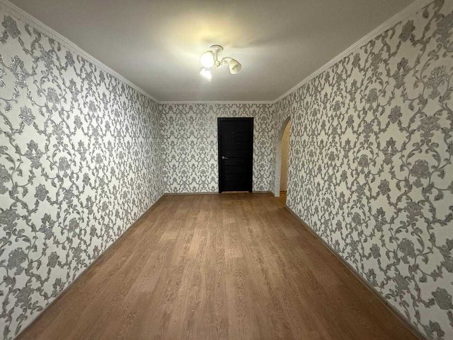 2 ком на 2 этаже 27 квартал