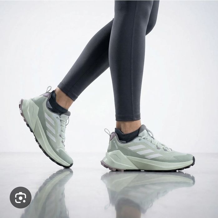 Нови чехли Adidas 39