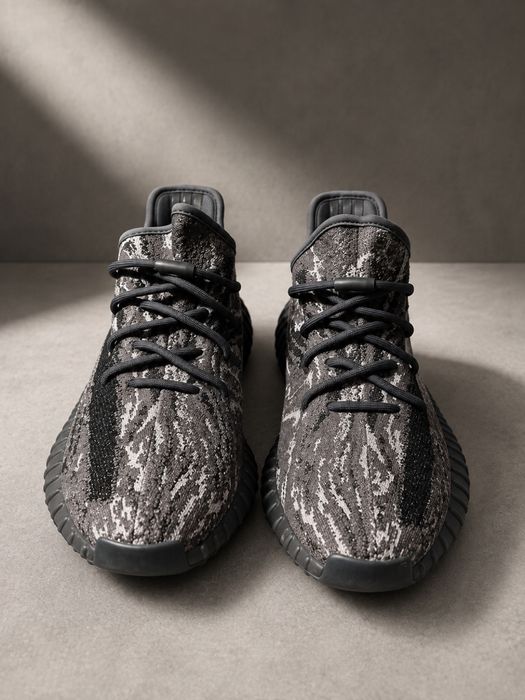 Yeezy Boost 350 Dark Salt