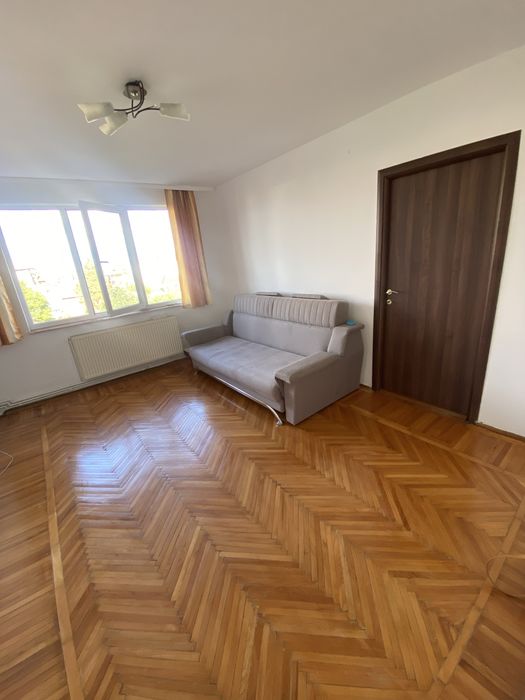 Vand apartament 2 camere Targu -Jiu