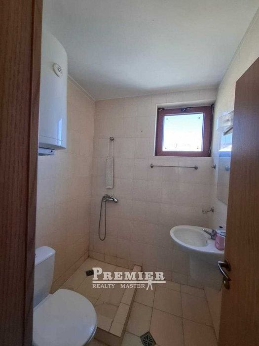 Двустаен апартамент в Слънчев Бряг с ниска такса поддръжка