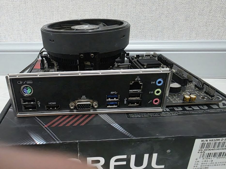 Комплект H610 pro + 12100 i3 12100f+ большой кулер количество
