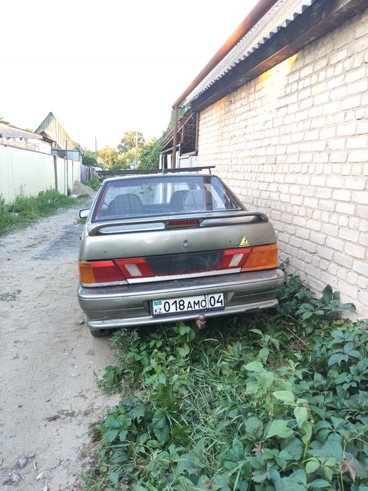 Продам ваз 2115 год 2003 газ бензин.