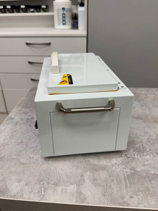 Стерилизатор инструментов