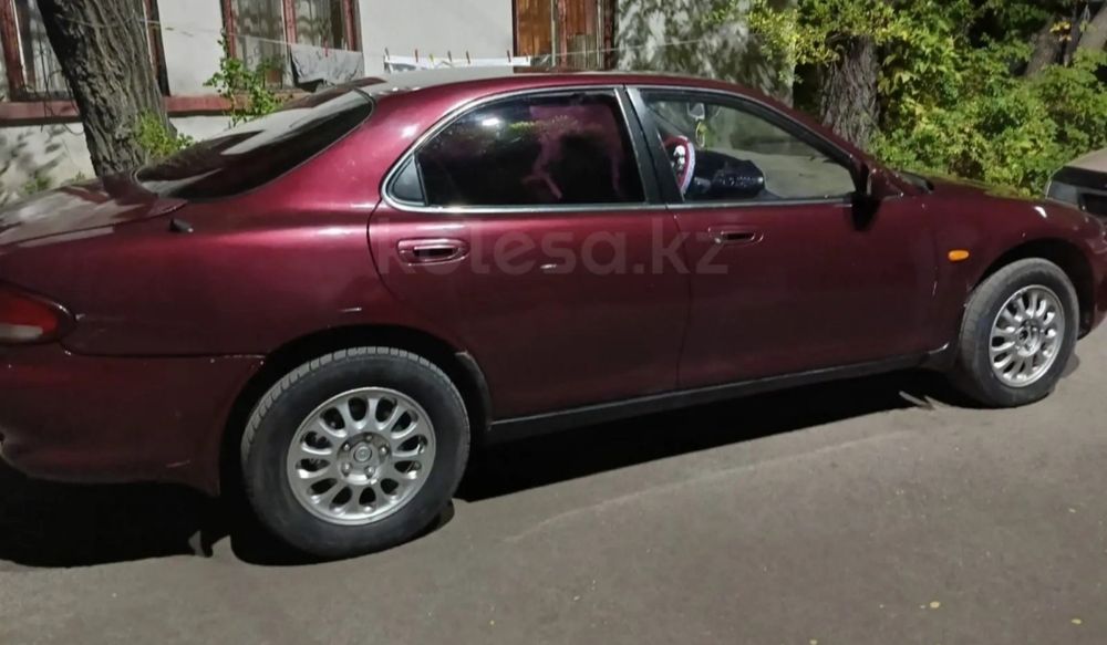 Мазда кседос 6 1993