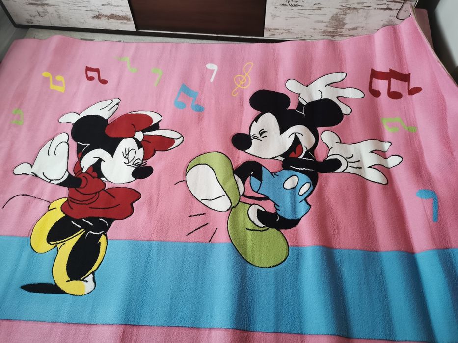 Covor Mickey si Minnie mouse