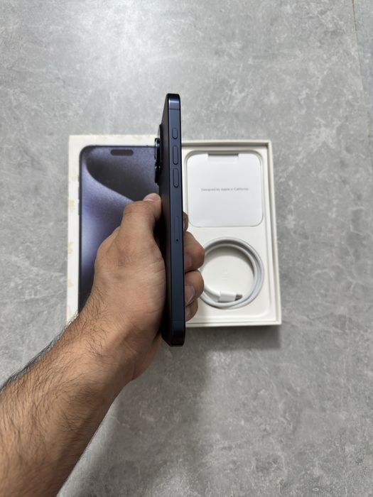 iPhone 15 Pro Max 256GB Blue Titanium