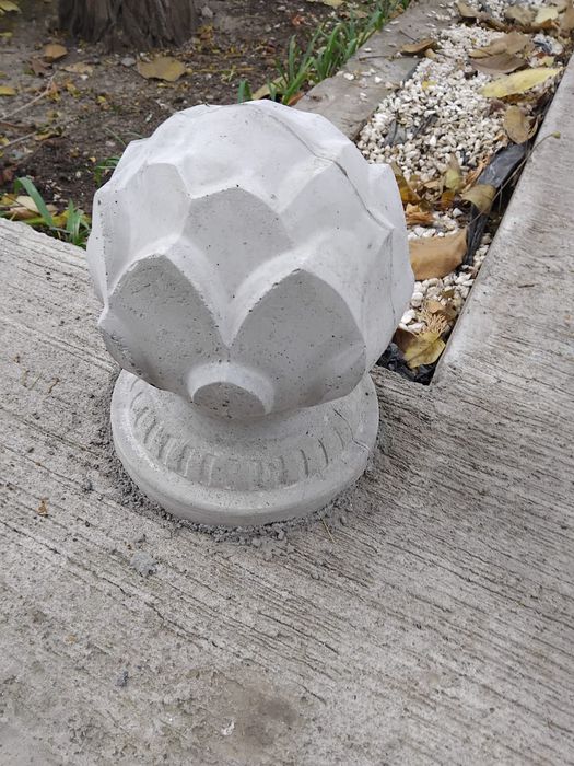 creatii proprii la comanda