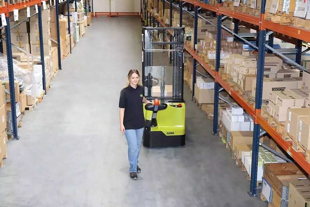 Transpaleta Electrica Liza electrica NOUA CLARK 1,6T GERMANIA TRIPLEX