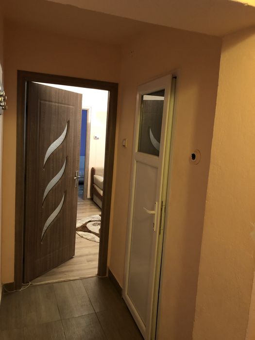 Apartament 3 camere de vânzare CARACAL/OLT (centrală proprie)