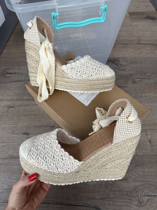 Нови дамски еспадрили на платформа 36 номер