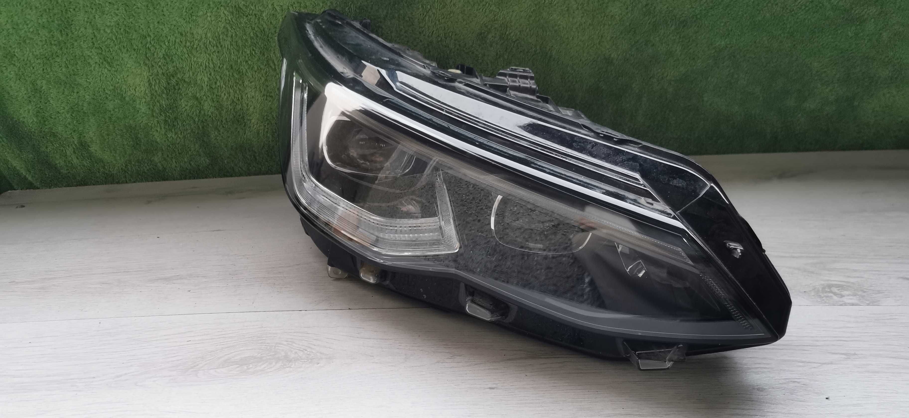 Десен фар Full LED IQ за VW Golf 8 / ВФ Голф 8 гр. Русе Център • OLX.bg