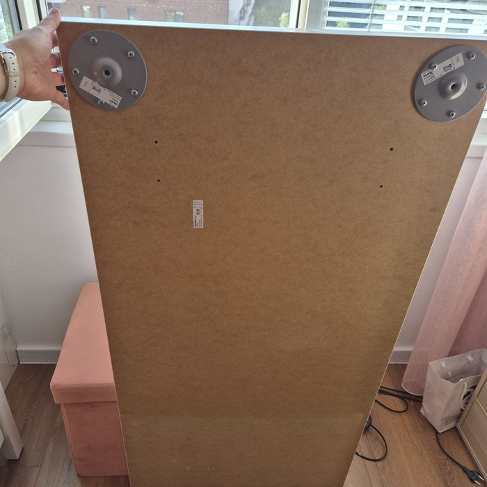 Плот и 2 регулеруеми крака за бюро