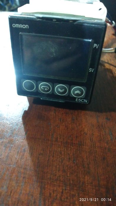 Термостат Omron E5CN