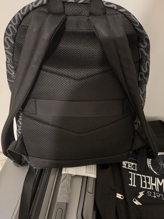 Продам рюкзак Samsonite