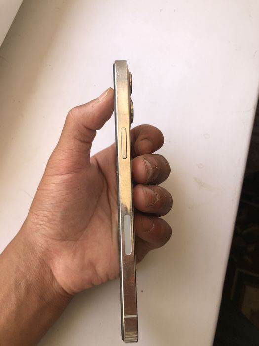 Iphone 12 pro max ime otmgan