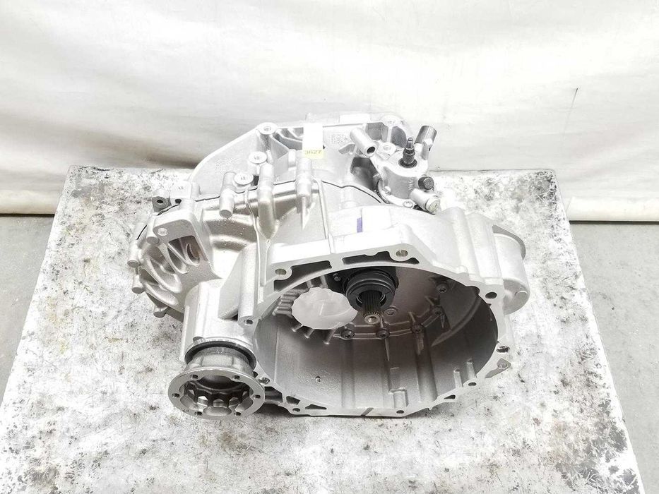 Cutie viteze VW Caddy IV; 2.0 TDI; UFX; 6 Viteze; Start/Stop;2022-2025
