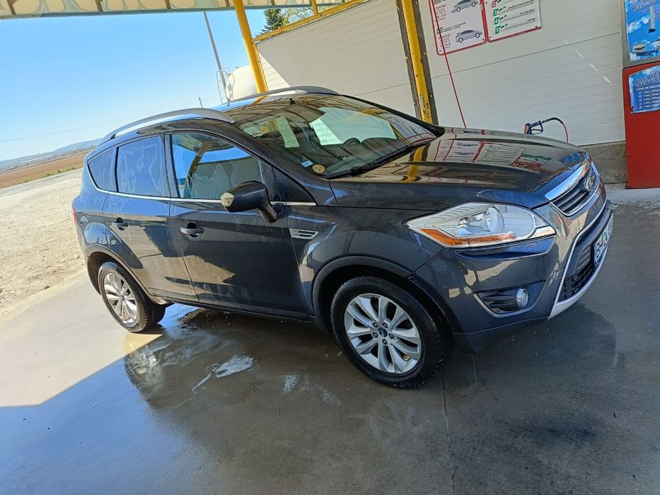 Ford kuga (4×4)permanent