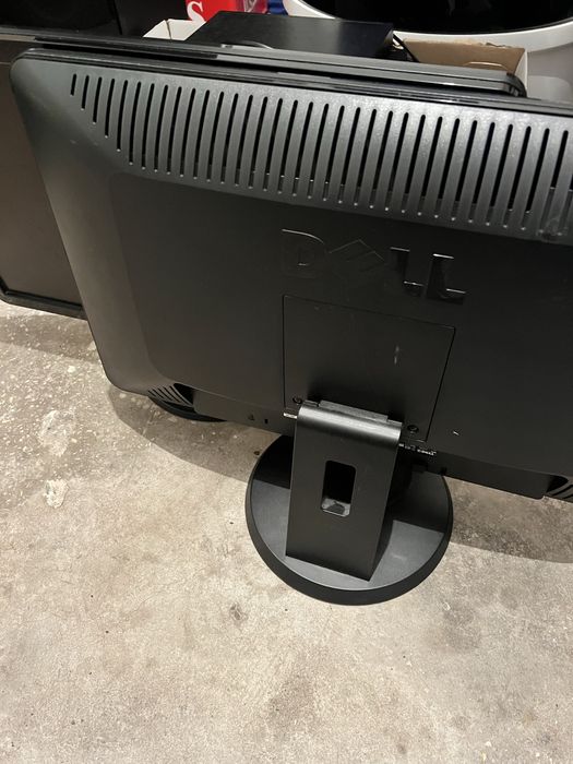 Monitor Dell 24 zgariat