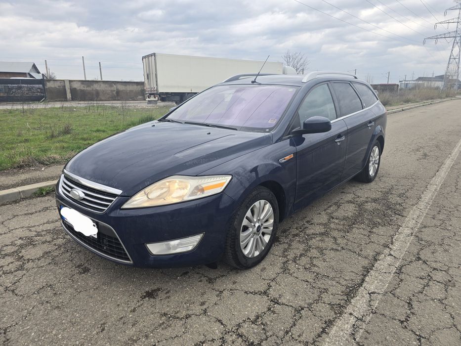 Vând Ford Mondeo