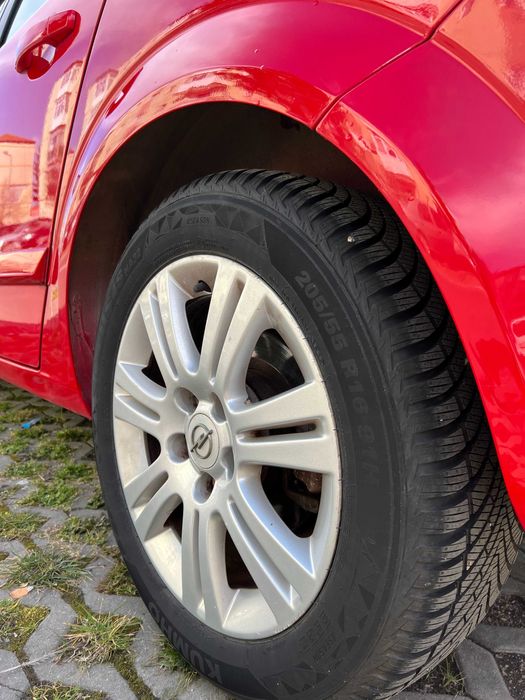 Opel Astra H 1.6 benzina 2009