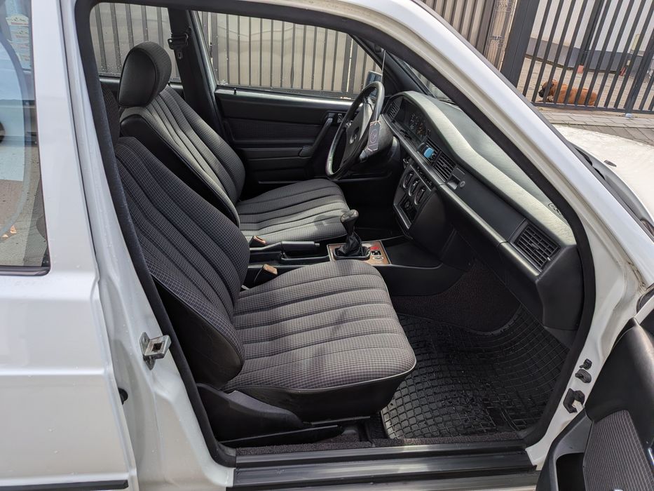 mercedes 190 e w201 ' Autoturisme ' OLX.ro