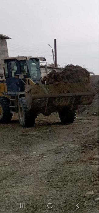 Погрузчик 1.8 куб сотилади