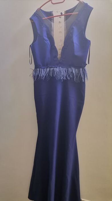 Официални рокли дълги и къси