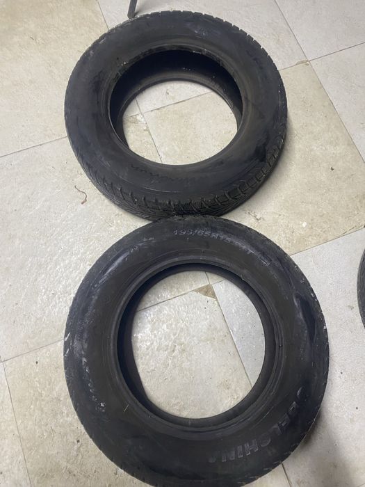 Продам шины на 15