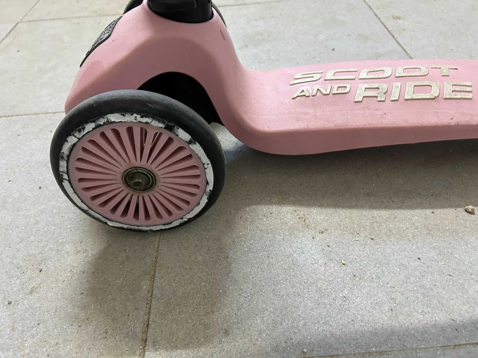 Детска тротинетка Scoot & ride розова Highwaykick 2 в 1
