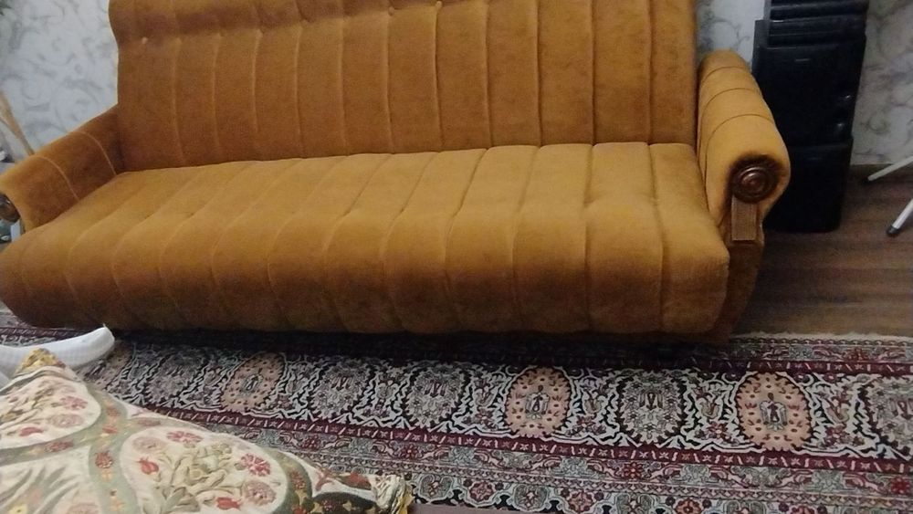 Холна гарнитура цвят "старо злато"