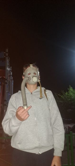 Продаю противогаз пдф за 1500