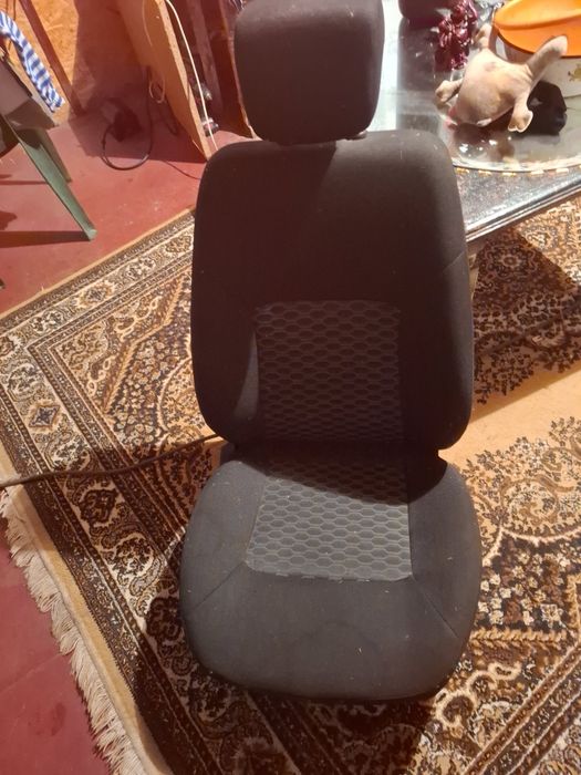 Автомобильные запчасти , салон,
