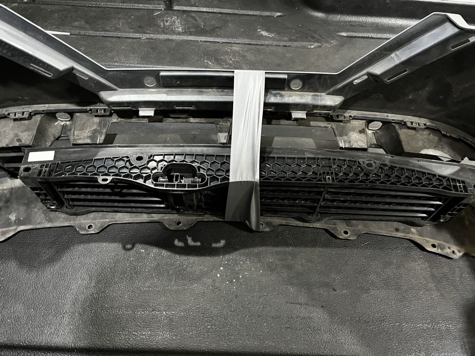 Bară față Nissan Qashqai 3 J12 (2021-2024) + grilă activă radiator