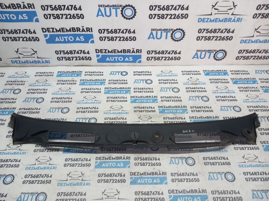 Grila ansamblu stergatoare BMW e87 Seria 1 2007
