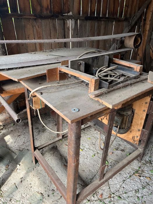 Combinata circular  ,grosime cepuit,-freza verticala-masina de șlefuit