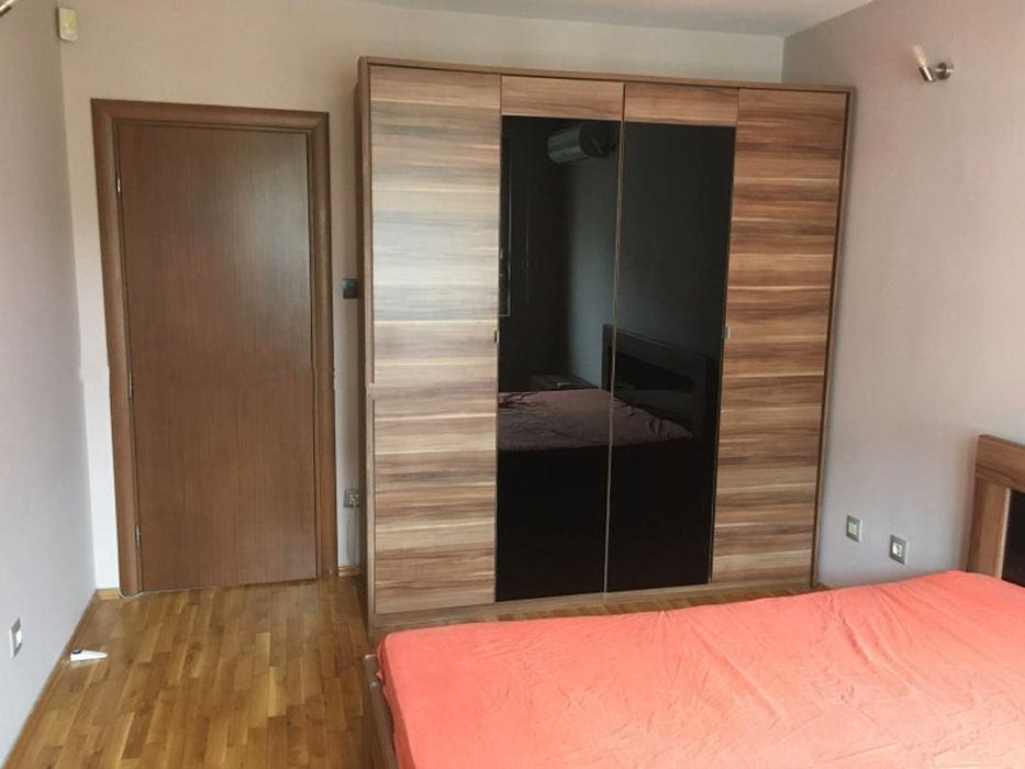 Дава се под наем Тристаен апартамент в София, Зона Б-19 - 85 кв.м за 766 € - Снимка #5