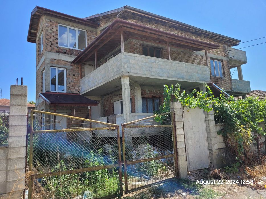 Продава се Къща в с. Старо Оряхово, Област Варна - 420 кв.м за 858 €/кв.м - Снимка #3